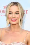 Margot Robbie