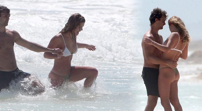 Nina Agdal Bikini