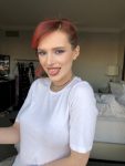 Bella Thorne Braless