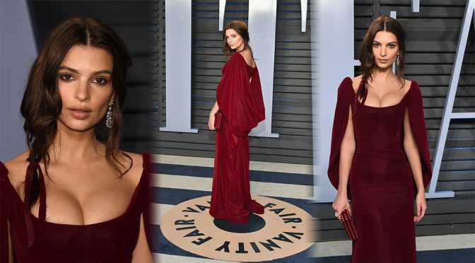 Emily Ratajkowski Boobs