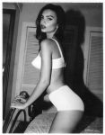 Emily Ratajkowski Nude