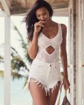Lais Ribeiro Lingerie Photoshoot ()