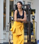 Adriana Lima Sexy Legs