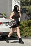 Ariel Winter Braless Pokies