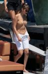 Bella Hadid Sexy Body