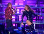 Beyonce ()