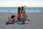 Claudia Julia Lauta Bikini Fun