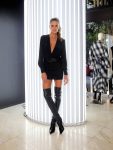 Izabel Goulart Sexy Legs