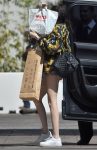 Madison Beer Sexy Legs