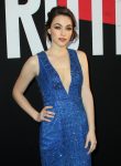 Violett Beane