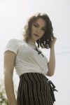 Violett Beane