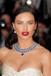 Adriana Lima Sexy Body