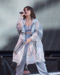 Charli Xcx Boobs