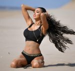 Chloe Khan Sexy Body