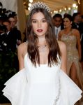 Hailee Steinfeld Sexy White Dress
