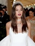 Hailee Steinfeld Sexy White Dress
