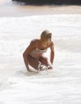Hailey Baldwin Sexy Body