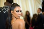 Kim Kardashian Sexy Cleavage