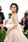 Selena Gomez Sexy