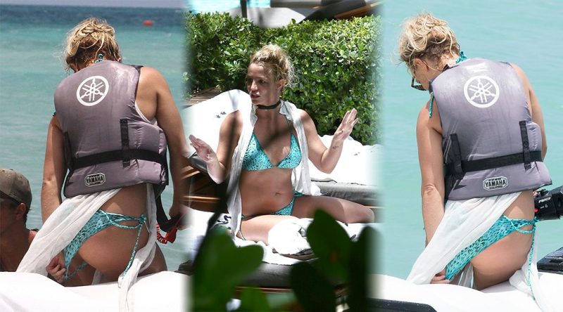 Britney Spears – Bikini Candids in Miami