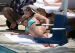 Britney Spears Sexy Bikini Ass