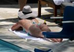 Britney Spears Sexy Bikini Ass
