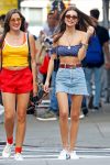 Emily Ratajkowski Sexy Legs