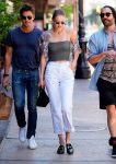 Gigi Hadid Braless Boobs