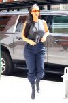 Kim Kardashian Braless Pokies