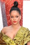 Rihanna Sexy Cleavage ()