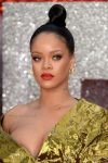 Rihanna Sexy Cleavage ()