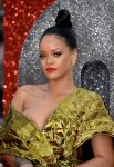Rihanna Sexy Cleavage ()