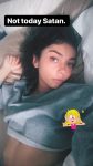 Sarah Hyland Bed