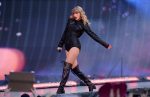 Taylor Swift Sexy