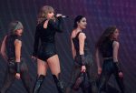 Taylor Swift Sexy