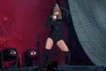 Taylor Swift Sexy