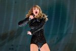 Taylor Swift Sexy
