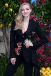 Amanda Seyfried Sexy Cleavage