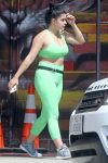 Ariel Winter Sexy ()