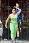 Ariel Winter Sexy ()