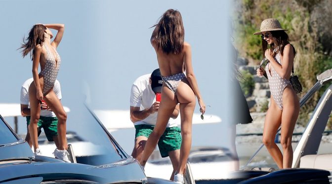 Emily Ratajkowski – Swimsuits Candids in Mykonos