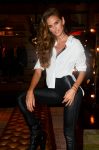 Izabel Goulart