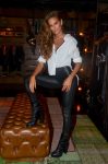 Izabel Goulart