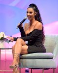Kim Kardashian Big Cleavage