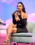 Kim Kardashian Big Cleavage