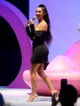 Kim Kardashian Big Cleavage