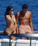 Kourtney Kardashian Sexy Bikini