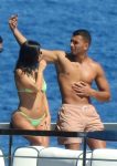 Kourtney Kardashian Sexy Bikini