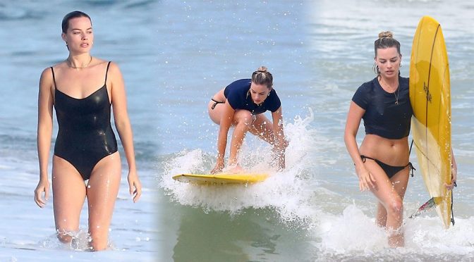 Margot Robbie Sexy Body