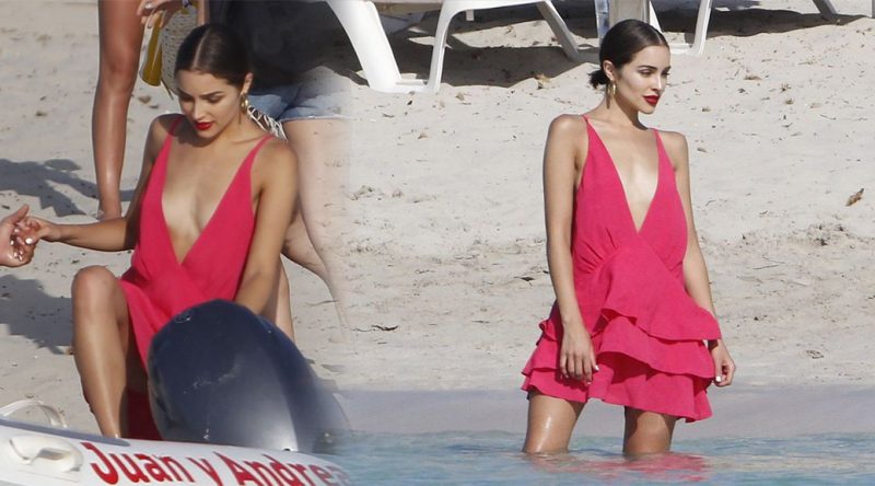 Olivia Culpo – Candids in Fomentera